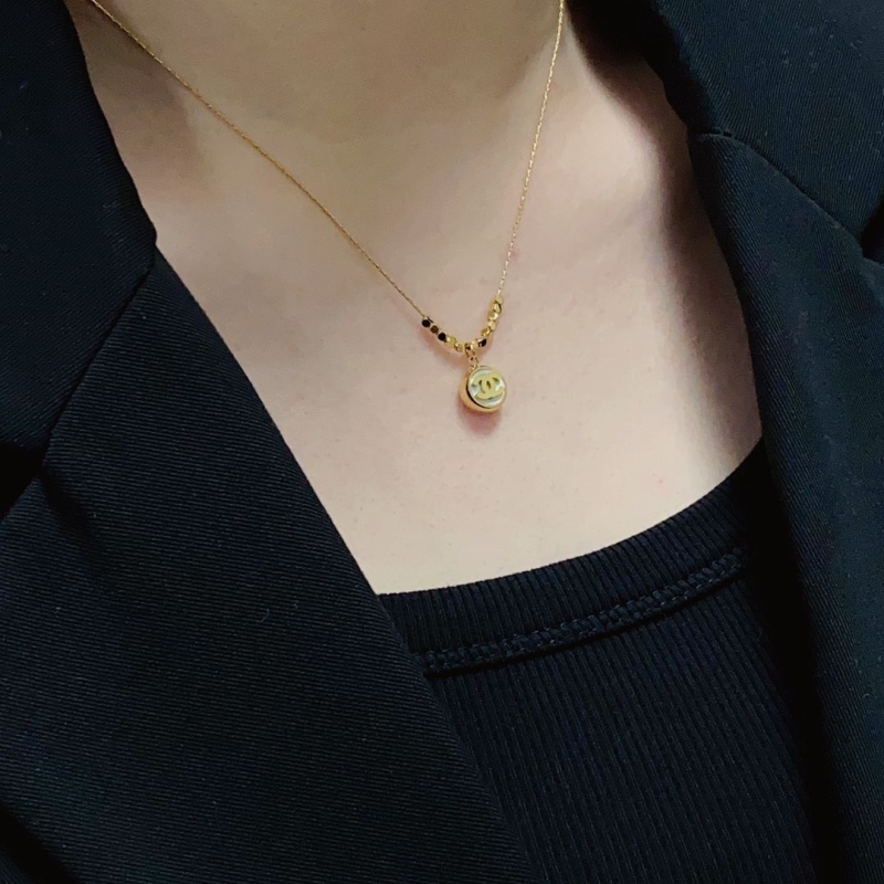 Ch**el necklaces